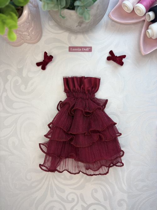 D12 - Burgundy Wave