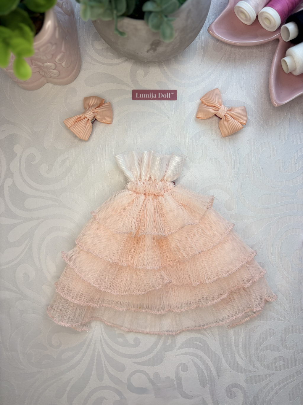 D21 – Apricot Ruffle