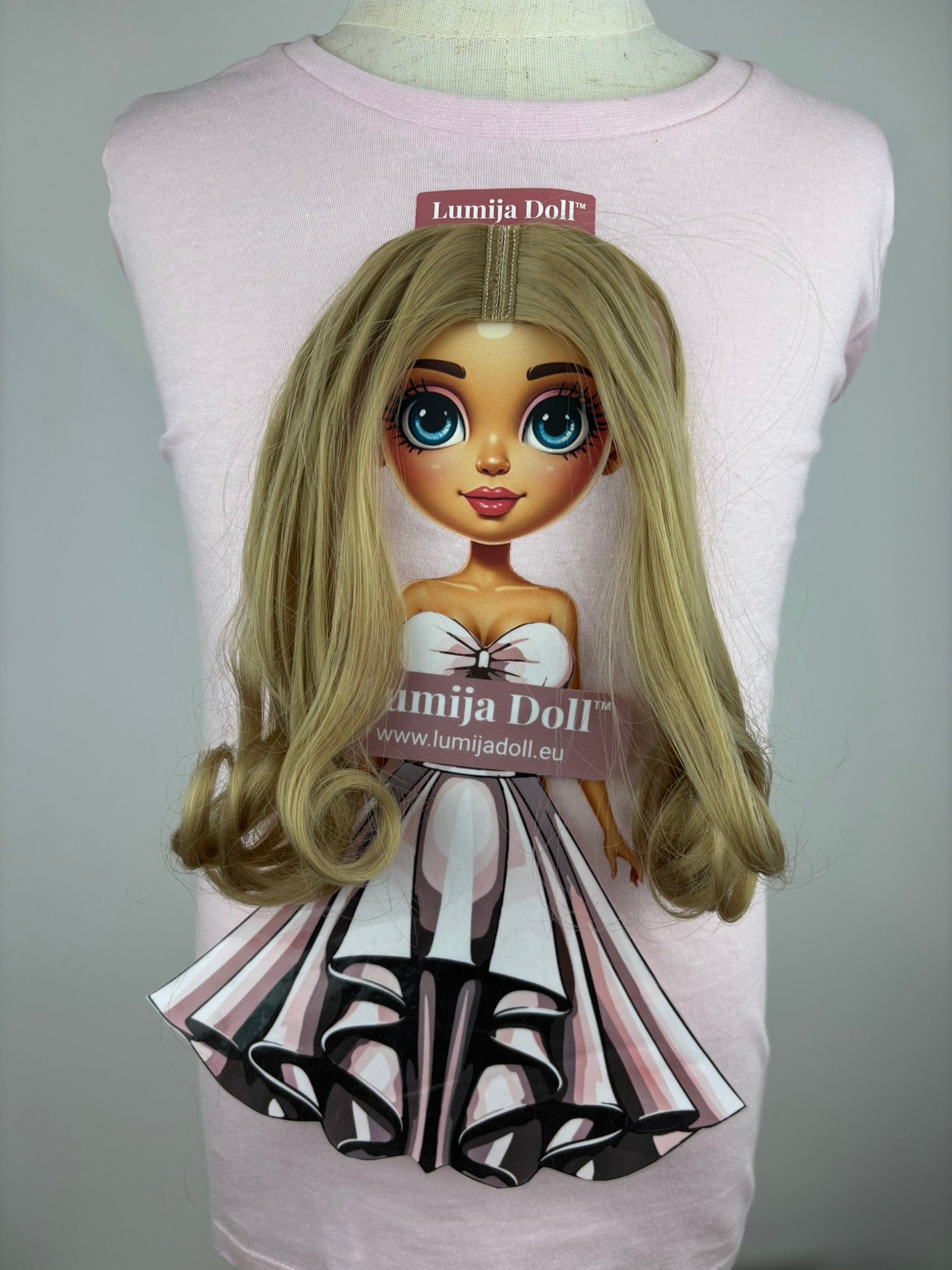 L14 – Golden Honey Curls
