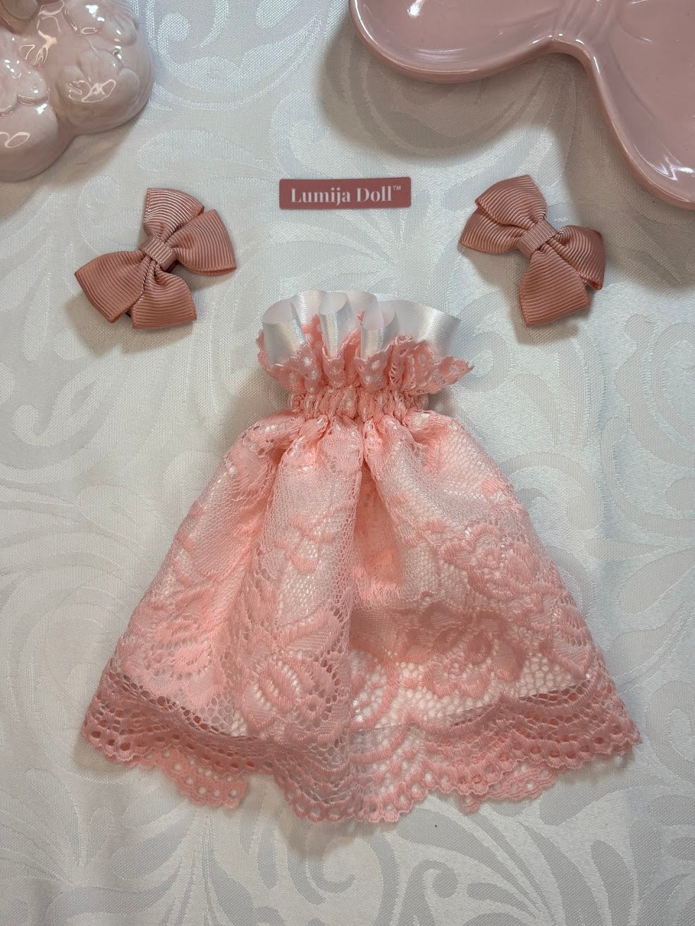D58 – Rose Lace Bloom